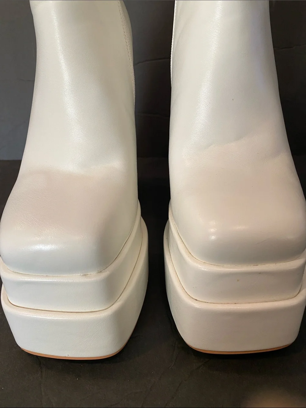 Wet kiss White Double Platform Ankle Boots